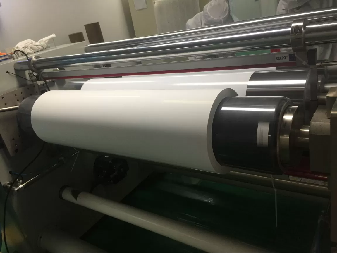 Rewinding and slitting sections