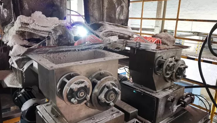 QP-F35A Static Eliminator lnstallation Cases